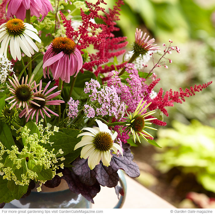Simple steps for a fresh bouquet